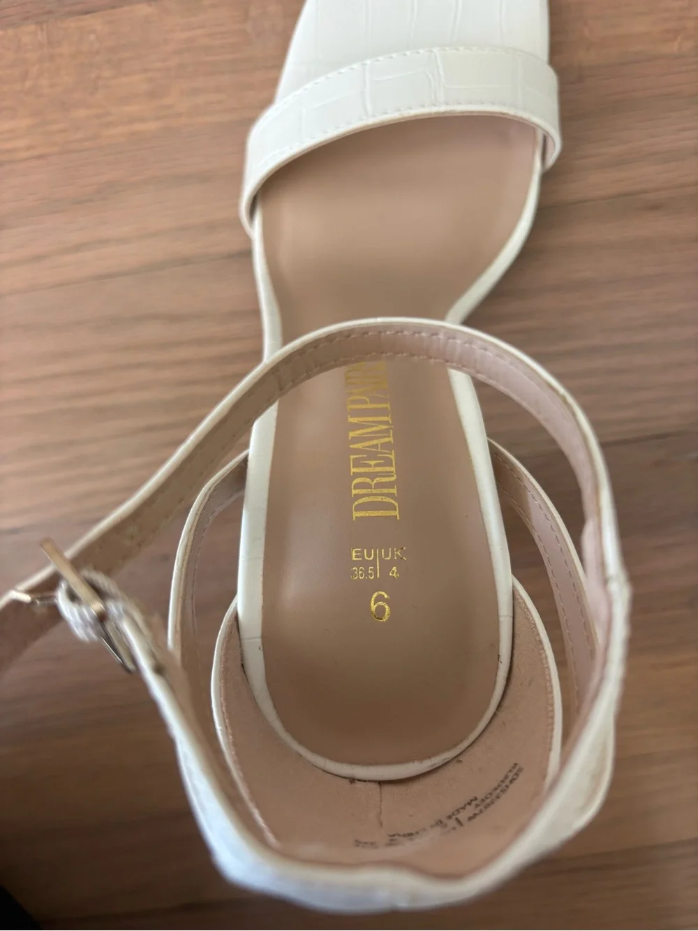 White Croc-Embossed Heels - Women